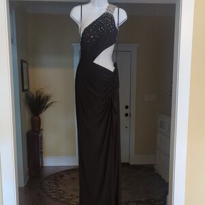 Mac Duggal Silver and Black Asymmetrical Embellished Prom Gown NWOT